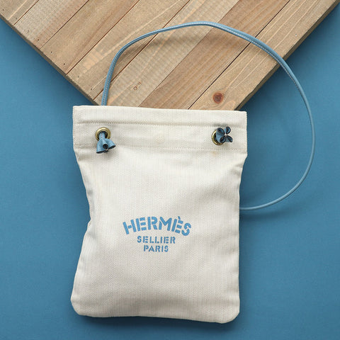 Hermès Ecru Toile Aline Grooming Bag PM