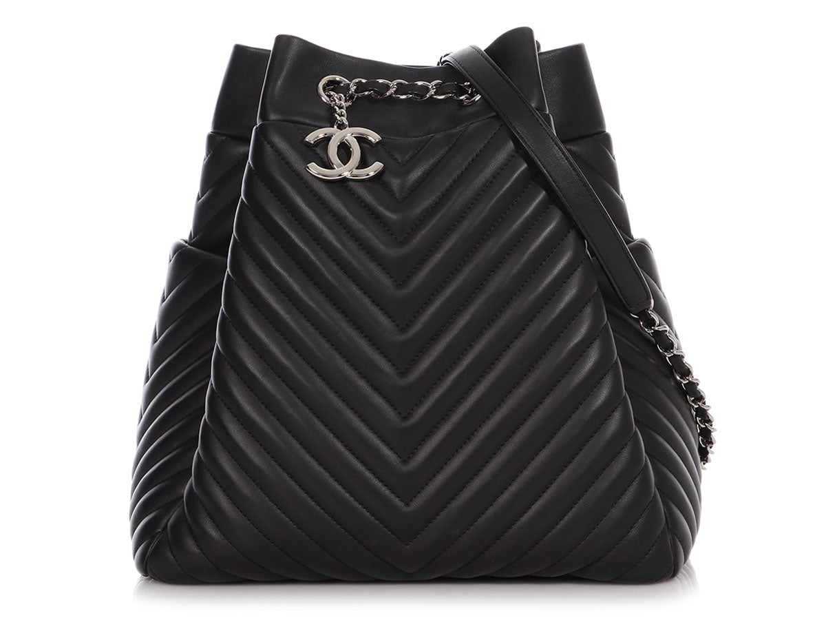 Chanel Spirit Shoulder Bags for Women