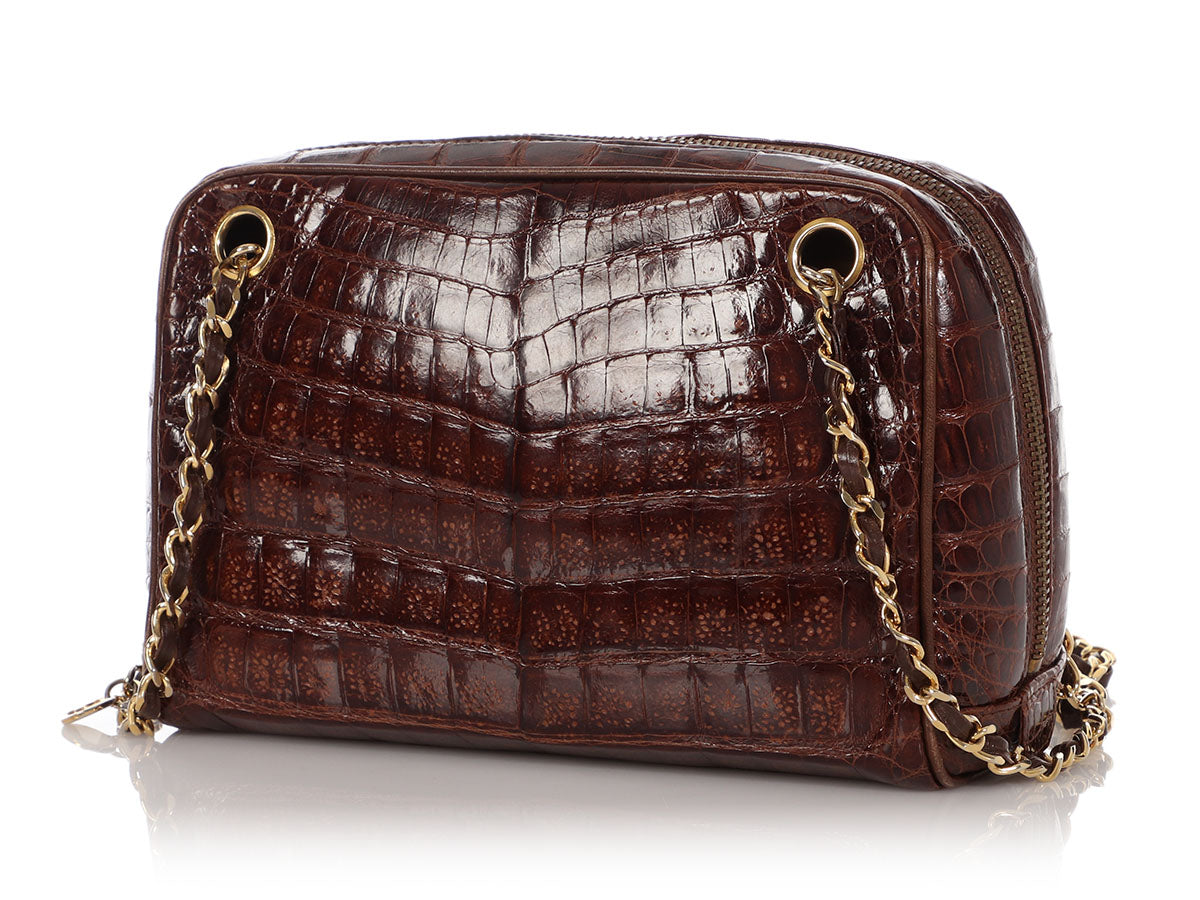 Burberry Alligator Trench Shoulder Bag - Ann's Fabulous Closeouts