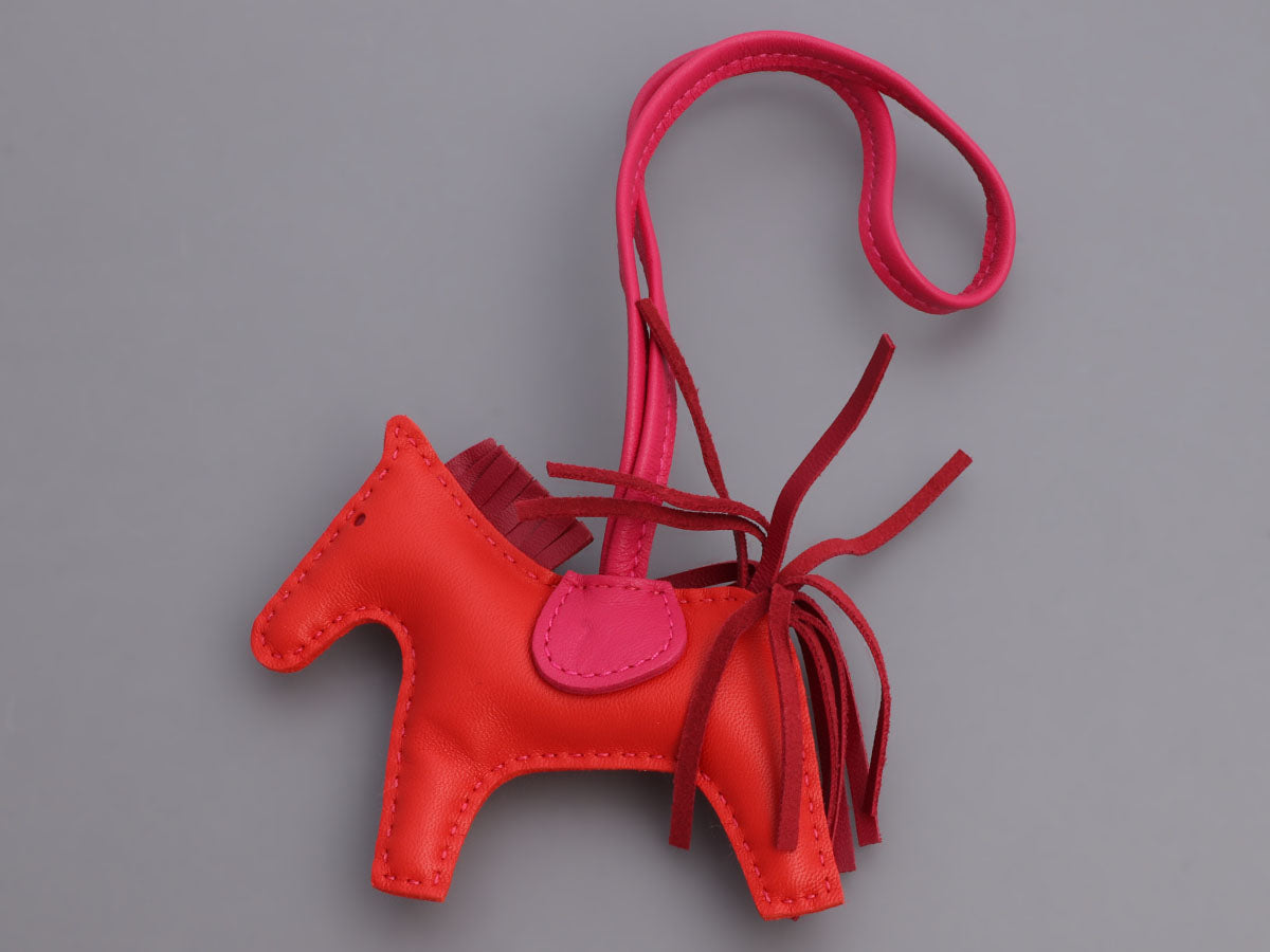 Hermès Rose Jaipur Lambskin Grigri Rodeo Horse Bag Charm PM - Ann's  Fabulous Closeouts