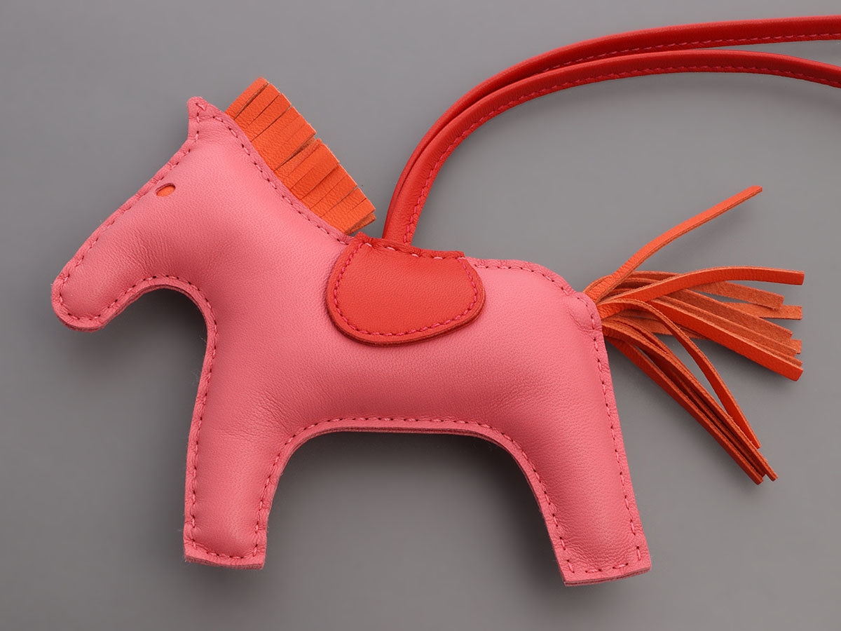 Hermès Rose Azalée Lambskin Grigri Rodeo Horse Bag Charm MM - Ann's  Fabulous Closeouts