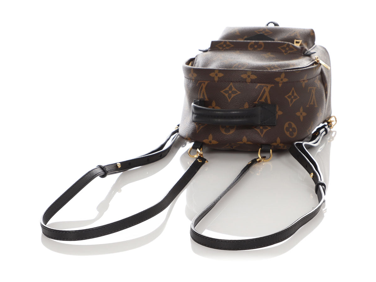 How To Shorten The Straps of LV Mini Palm Springs Backpack 